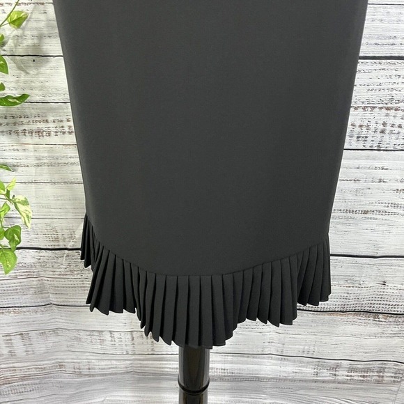 Jones Studio Skirt size 4 Classic Black Straight Knee Kick Pleats Modest Career - Picture 5 of 10